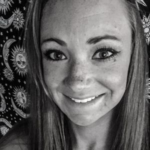 Meet your Posher, Manda